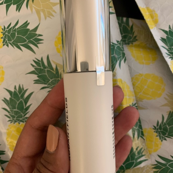 Rodan+Fields Radiant Defense in Beige2 - Picture 4 of 7